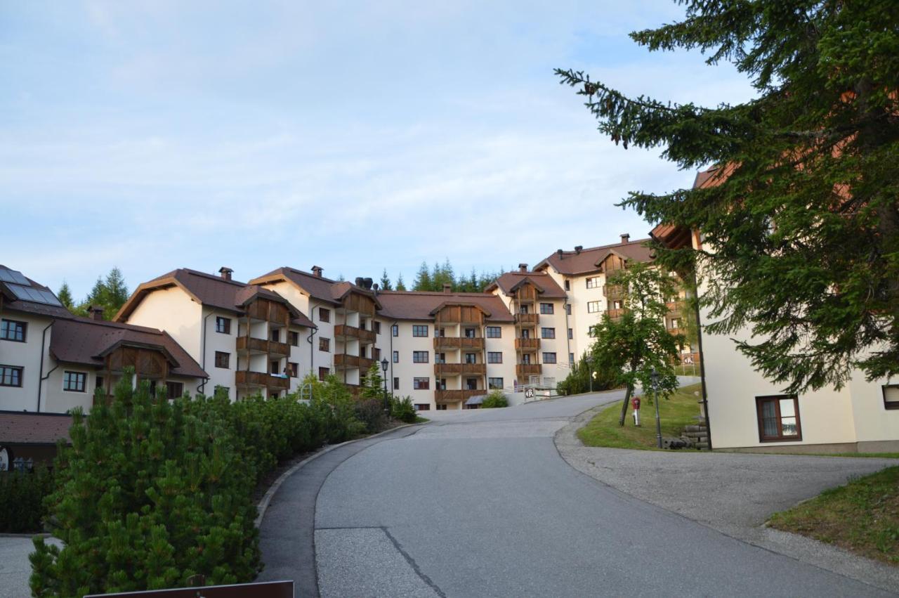 Panorama Apartment Gerlitzen Treffen Dış mekan fotoğraf